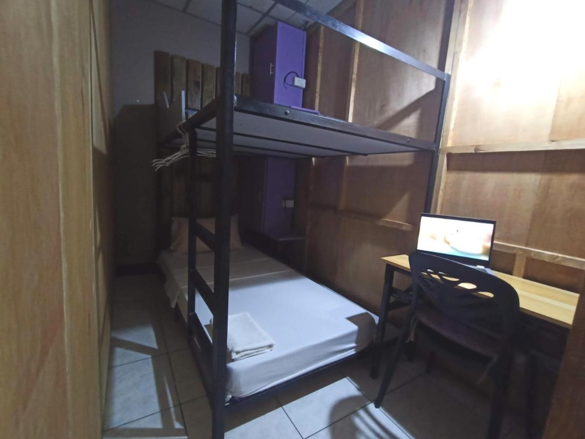 Manila Nomads Hostel Ngoại thất bức ảnh